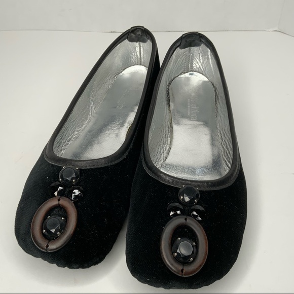 Max Mara black embellished flats. - Picture 2 of 11